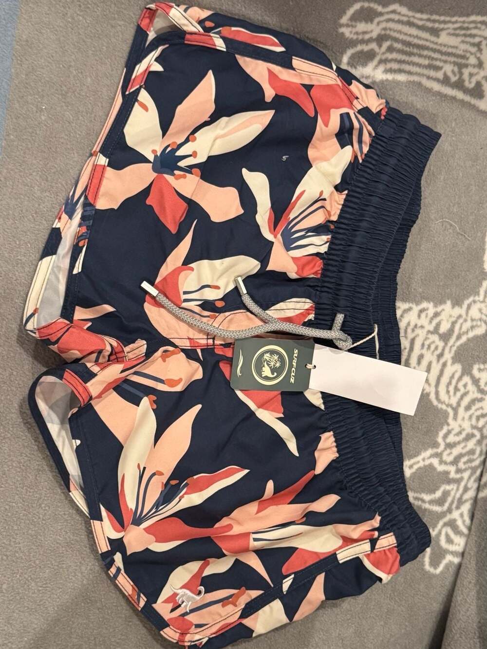 SURFCUZ Women's Floral Beach Shorts Size L